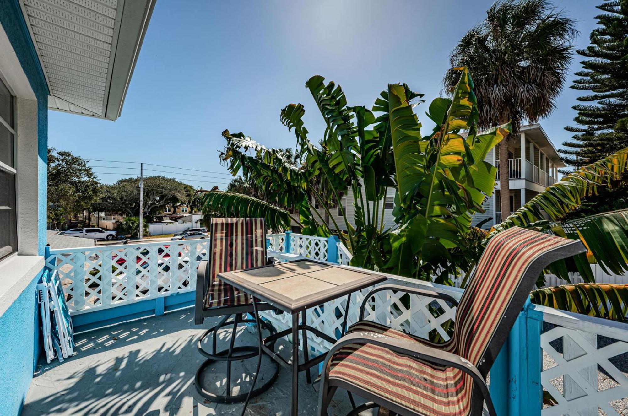 Blue Water Beachside Villa 6 Clearwater Beach Exterior photo